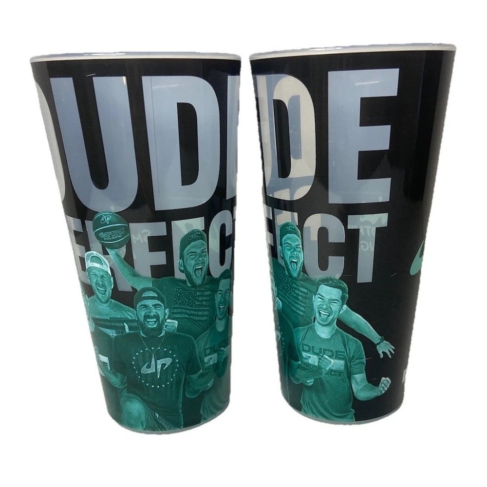 Dude Perfect Smoothie King Collector's‎ Cups